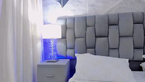 CintiaCollins  online show from 12.07.24