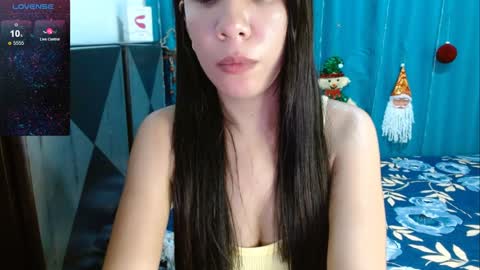 Snapshot of cintialorens1 chatting on 12.22.24 joha natural hairy pussydont forget thumbs up online show from 12.22.24