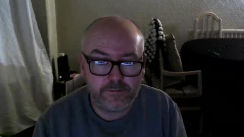 Snapshot of cip1975 chatting on 01.06.25 cip1975 online show from 01.06.25
