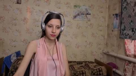 Lisa Salivan online show from 10.29.25