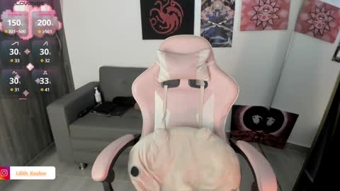 Snapshot of circe_l chatting on 01.26.25 Paulina online show from 01.26.25