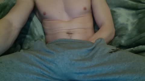 Snapshot of circumsizedbandit chatting on 02.05.25 circumsizedbandit online show from 02.05.25