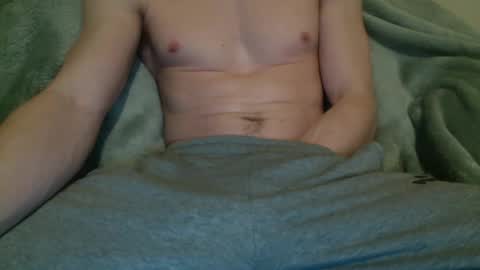 Snapshot of circumsizedbandit chatting on 02.08.25 circumsizedbandit online show from 02.08.25