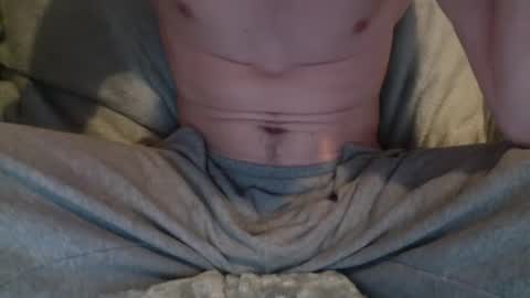 Snapshot of circumsizedbandit chatting on 03.11.25 circumsizedbandit online show from 03.11.25