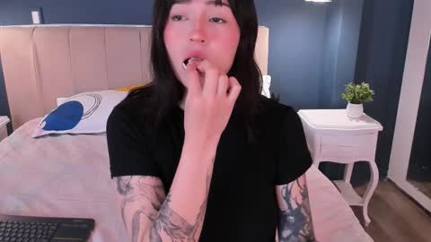 Anna online show from 02.11.26