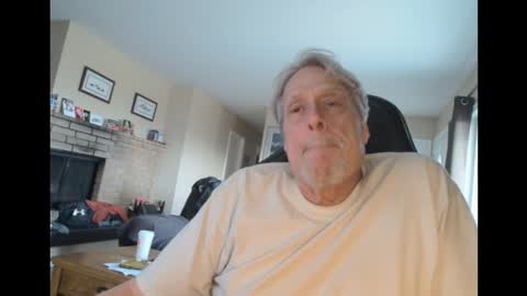 Snapshot of cjscout chatting on 03.02.25 cjscout online show from 03.02.25