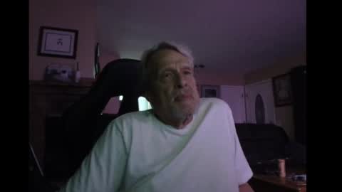 Snapshot of cjscout chatting on 10.14.25 cjscout online show from 10.14.25