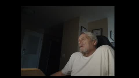 Snapshot of cjscout chatting on 11.26.25 cjscout online show from 11.26.25