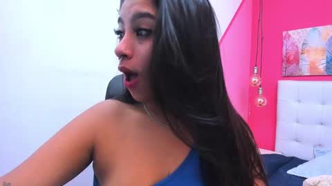 Snapshot of claire_aristizabal chatting on 01.21.25 claire aristizabal online show from 01.21.25