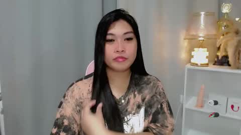 CLAIRE online show from 04.30.26
