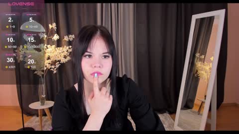 Claire Faers online show from 12.02.24