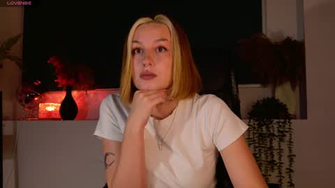 Claire online show from 08.02.26