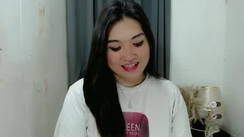 CLAIRE online show from 10.20.25