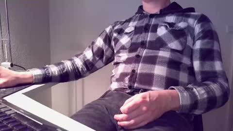 clamshive7 online show from 02.04.26