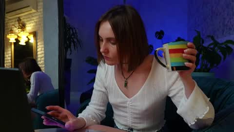 Clara online show from 04.06.26