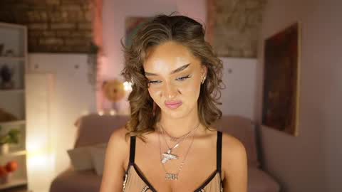 Clara smile online show from 03.07.25