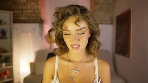 Clara smile online show from 03.12.25