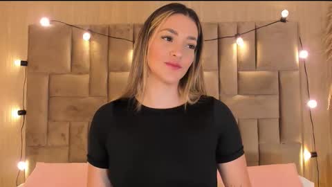 Clara del mar online show from 11.27.25