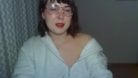 Clara online show from 04.20.26