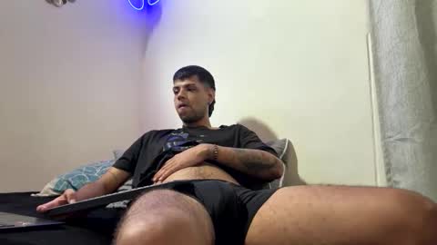 Snapshot of clarentz_baileys chatting on 02.23.26 Clarentz bby online show from 02.23.26