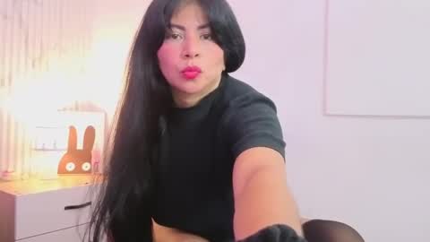 Snapshot of clariss_brown chatting on 10.01.25 clariss_brown online show from 10.01.25