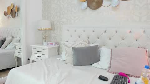 Mistress Clarisse online show from 02.06.25