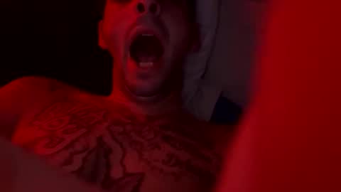 clarkshammer95 online show from 12.04.25