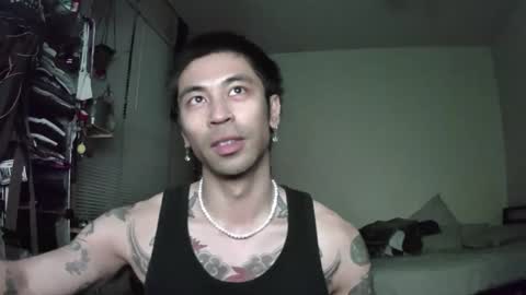 Snapshot of clarro chatting on 03.15.26 clarro online show from 03.15.26