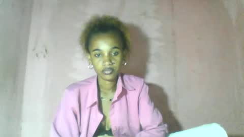 Snapshot of claudiannah chatting on 06.12.26 claudianne online show from 06.12.26