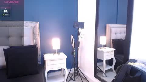 Snapshot of claudyowen chatting on 01.10.25 Anastasia Owen online show from 01.10.25