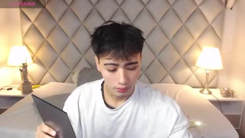 Snapshot of clement_reyes chatting on 09.18.25 clement_reyes online show from 09.18.25