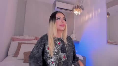 . Cleo Jhonson . online show from 04.15.26