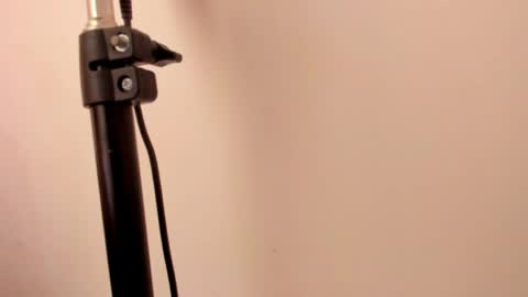 Cleopatra online show from 04.17.26