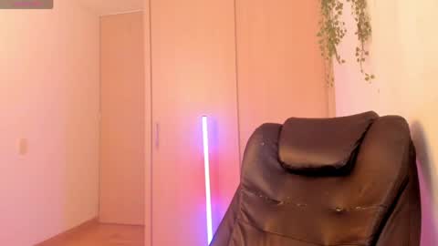 Cleopatra online show from 04.19.26