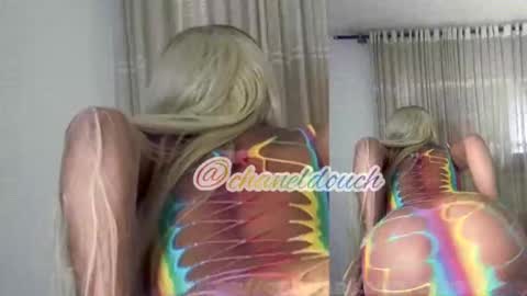 Snapshot of clermontt chatting on 02.02.25 clermontt online show from 02.02.25