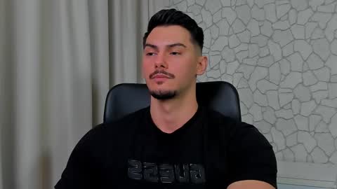 Snapshot of clintmasterss chatting on 02.05.25 ClintMasterss online show from 02.05.25