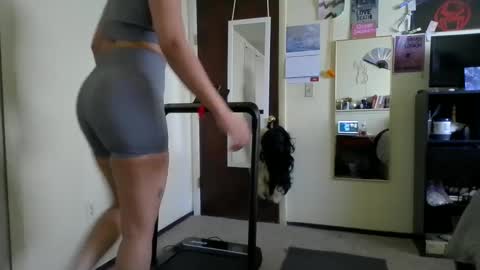 Snapshot of clioenchants chatting on 02.05.25 High Queen Clio online show from 02.05.25