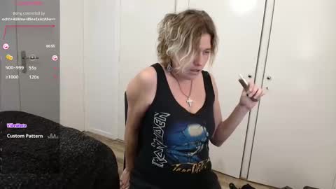 Syl  online show from 12.03.25