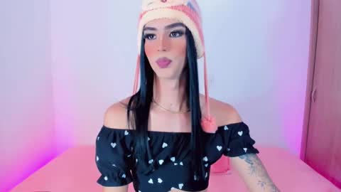 CLOE REMINTON online show from 03.11.25