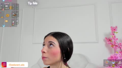 Snapshot of cloedurant chatting on 10.07.25 cloedurant online show from 10.07.25