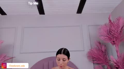 Snapshot of cloedurant chatting on 11.17.25 cloedurant online show from 11.17.25