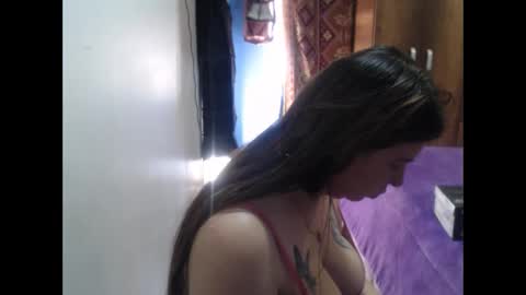 Snapshot of cloepussy chatting on 03.01.26 cloepussy online show from 03.01.26