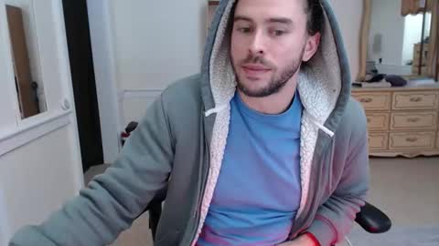 Snapshot of cloud900x chatting on 12.02.25 Cloud online show from 12.02.25