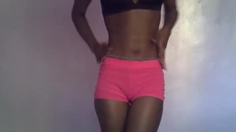 Snapshot of cloudy_bella chatting on 04.11.26 Ella online show from 04.11.26