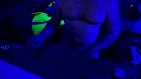 Cloudy Dayz online show from 02.19.26