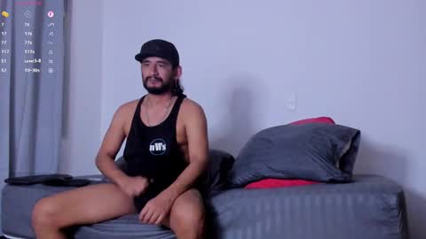 Snapshot of cloudy_pigdude chatting on 01.10.25 CRISTIAN online show from 01.10.25