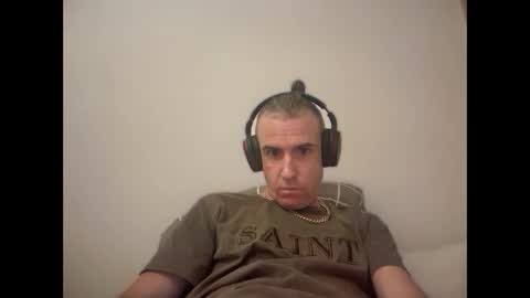 Snapshot of cloudzandcouples chatting on 12.04.25 m1tch online show from 12.04.25