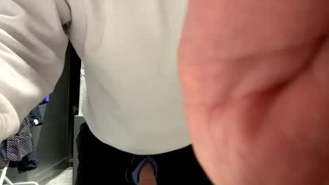 clovershit1 online show from 10.27.25