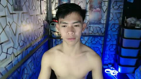 clyde_twinkx online show from 01.06.26