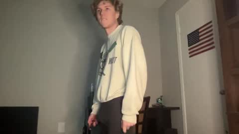 Snapshot of clydeaustin chatting on 12.07.24 Clyde Austin online show from 12.07.24